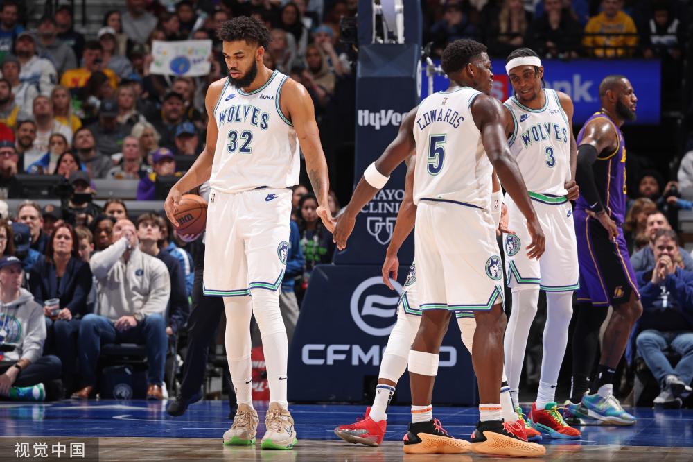 步态不稳 步态不稳