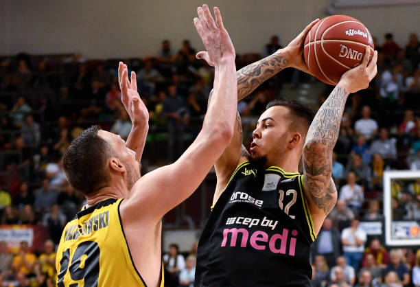 立即进入主 立即进入主